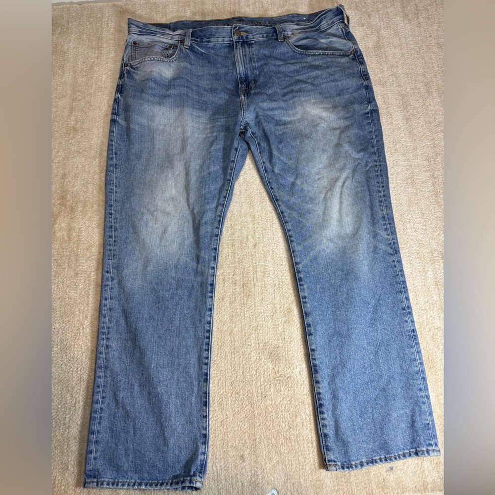 American Eagle Outfitters Relaxed Fit Blue Jeans
